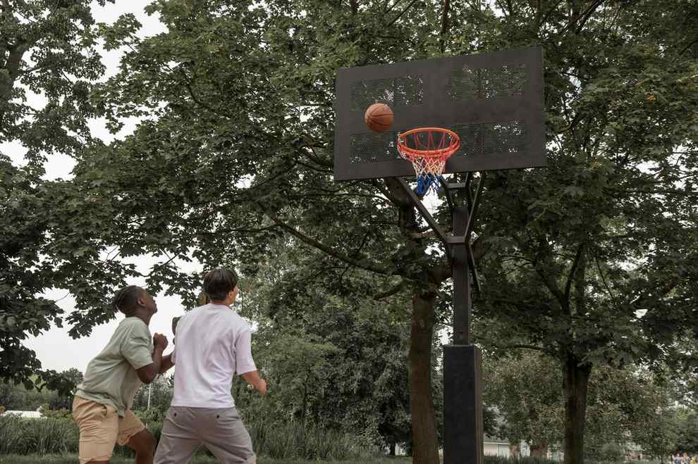 尊龙国际正规网站 详细分析 深入分析