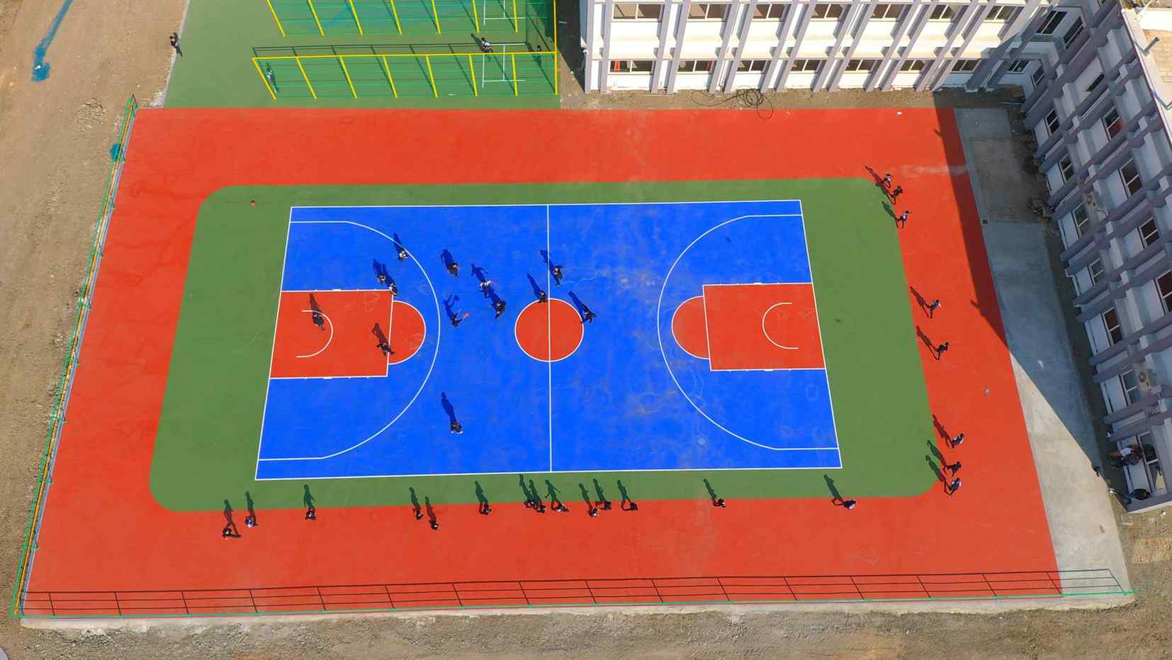 尊龙在线玩乐正版认证游戏厅